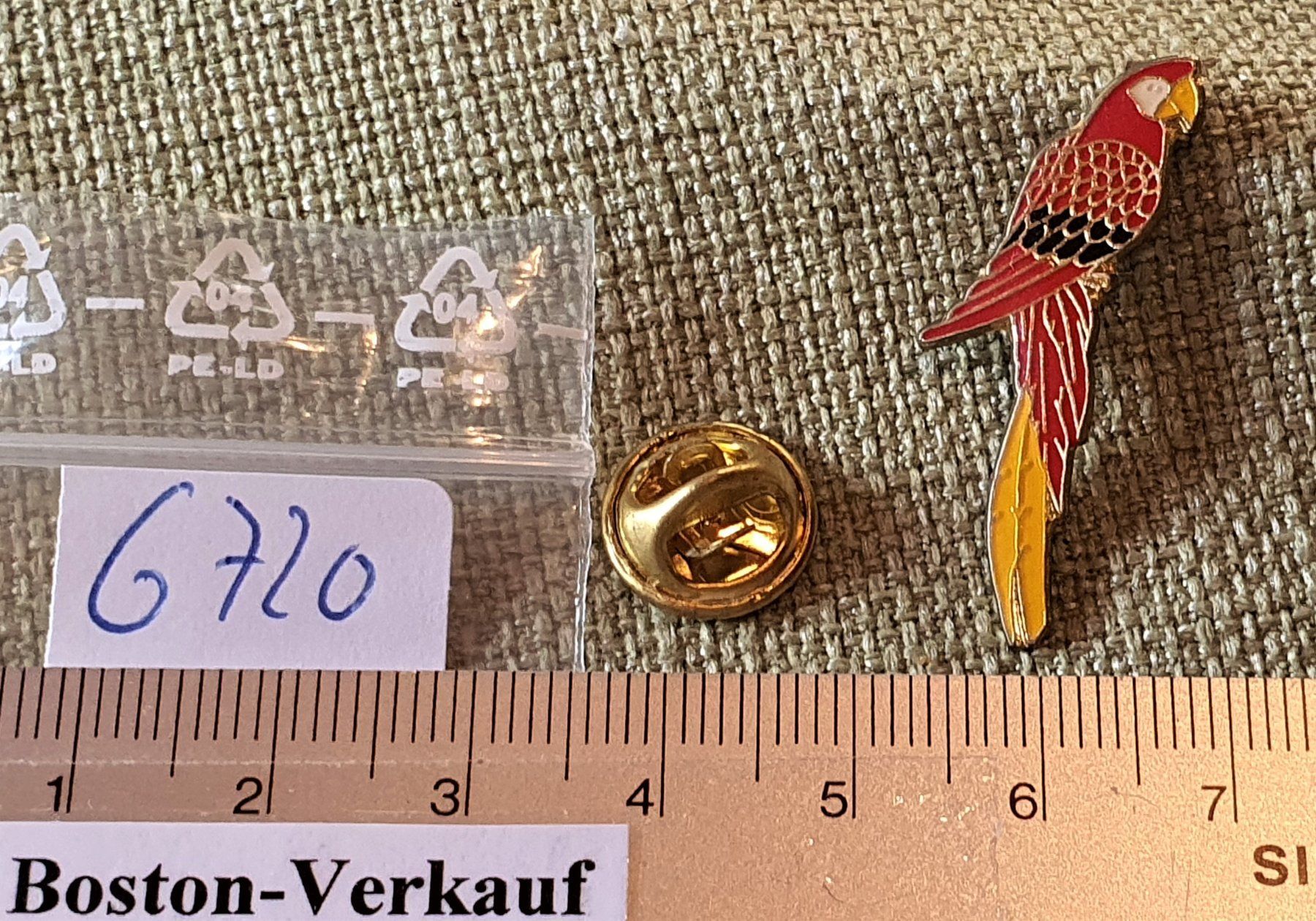 Placchette & Badge: G720 - Pin Papagei – Usato da Reinach BL venduto da Boston-Verkauf 1