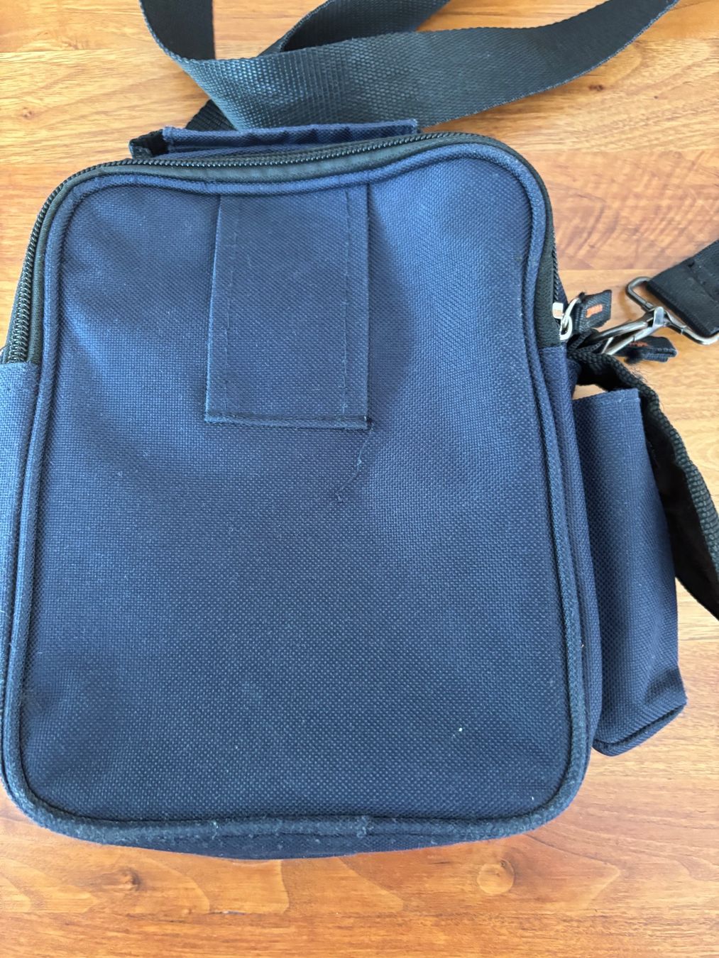 Sacs: Herren Handtasche blau – Neuf (Voir description) à Balsthal par Uroby 2