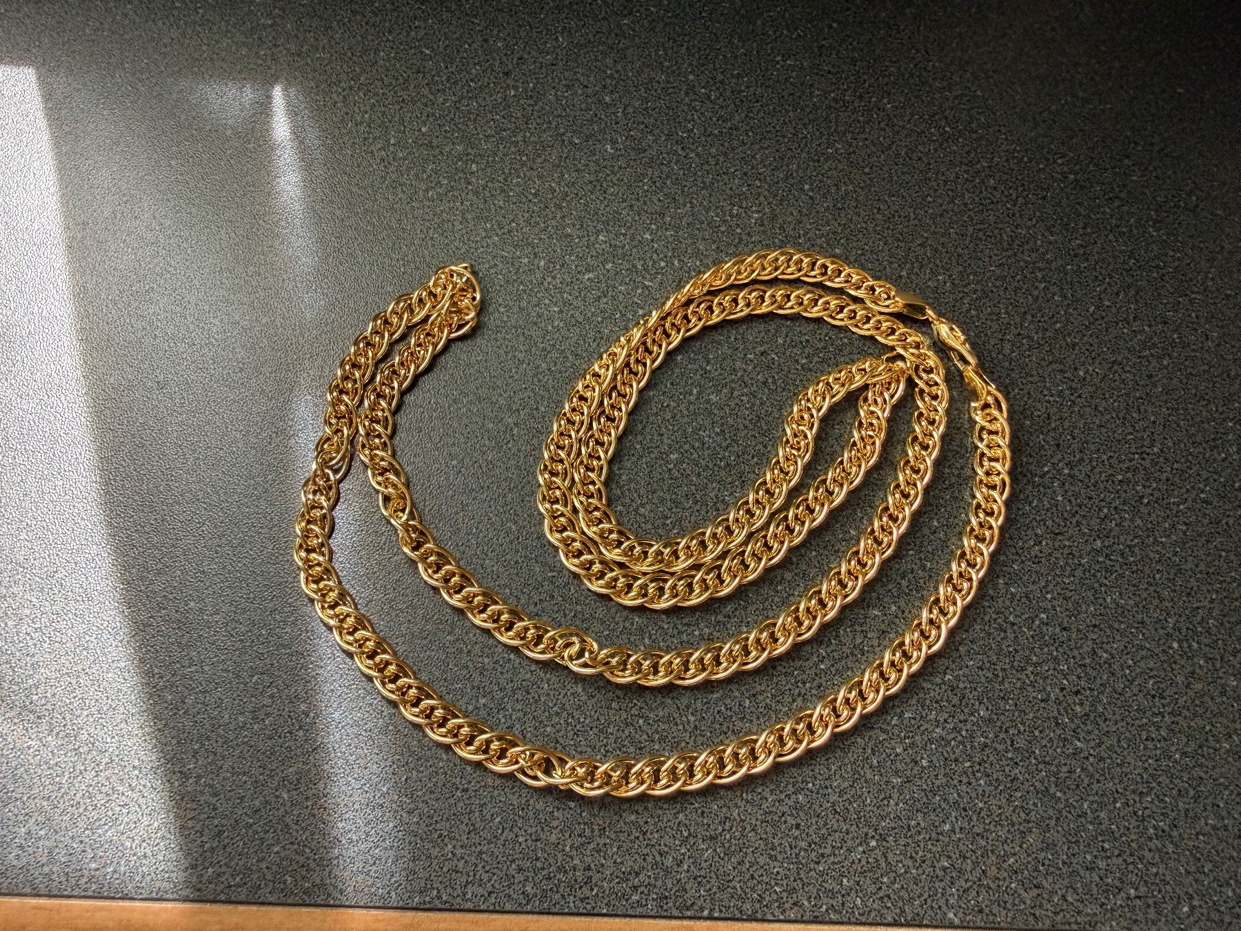 Catenine: Vintage Halskette Goldfarbe – Usato da Lamone venduto da LaCantinaMagica 3