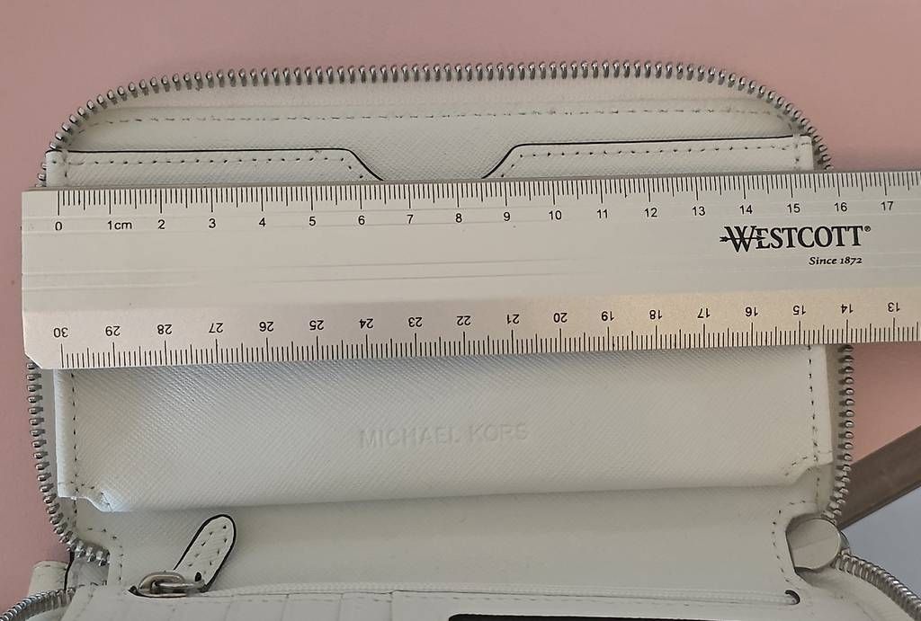 Michael Kors Borse: MICHAEL KORS Jet Set flat Case – Usato da Bern venduto da Ssra 3
