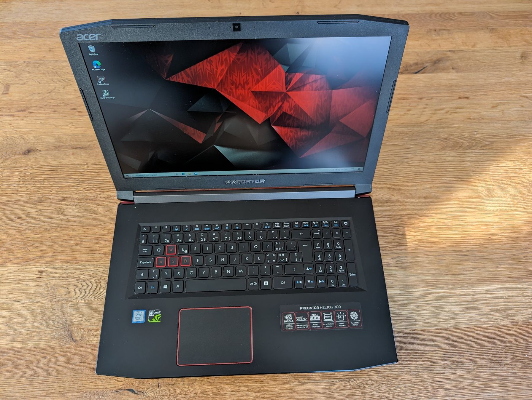 Acer Notebooks: Acer Predator Helios 300 N17C3 – Gebraucht aus Sissach von  1