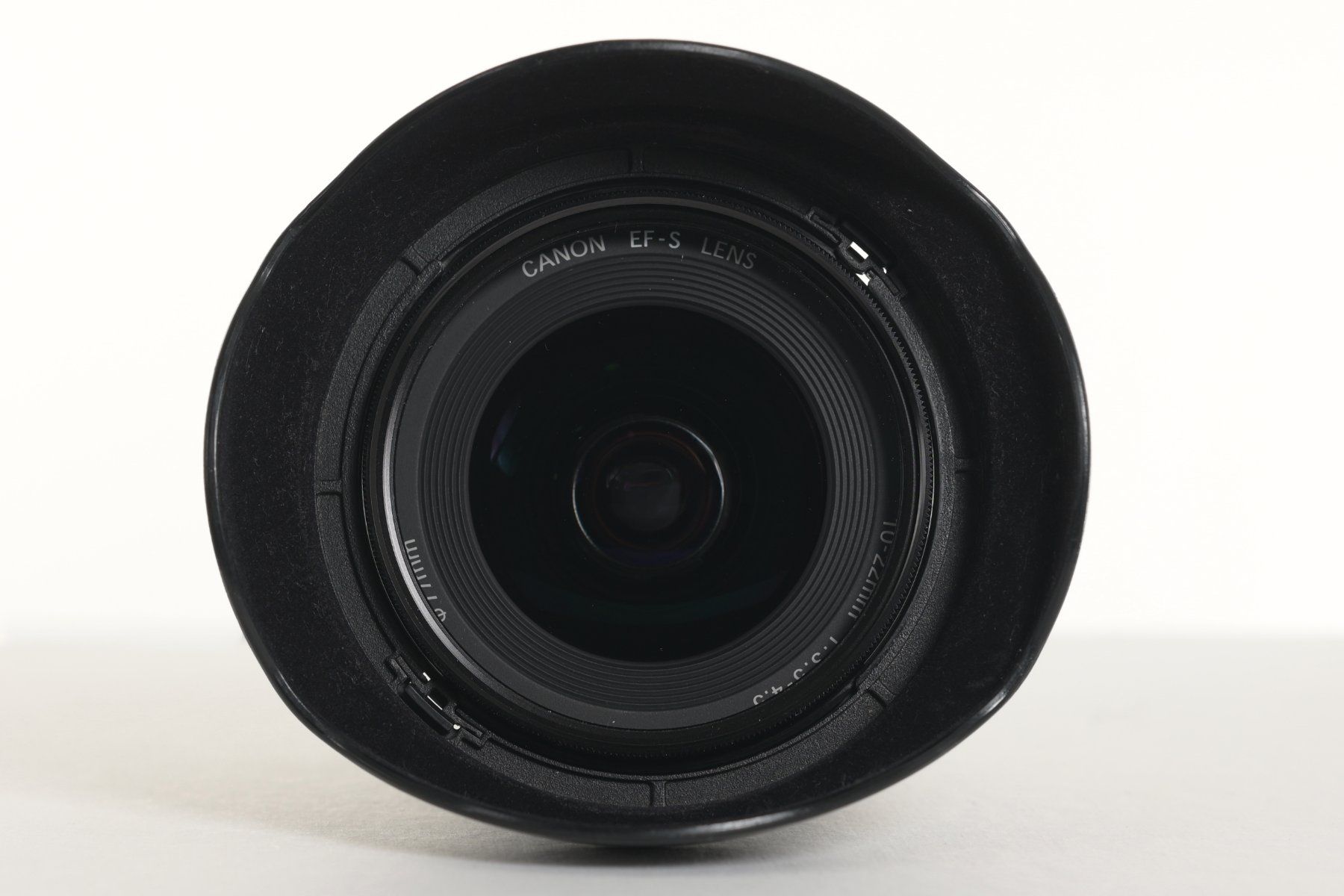 Canon Obiettivi: Canon EF-s 10-22mm 3.5-4.5 – Usato da Wädenswil venduto da tevyag 4