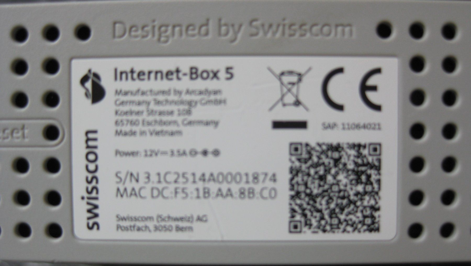 Swisscom Modem & Router: Swisscom Internet-Box 5 – Usato da Frauenfeld venduto da Interessent1 3