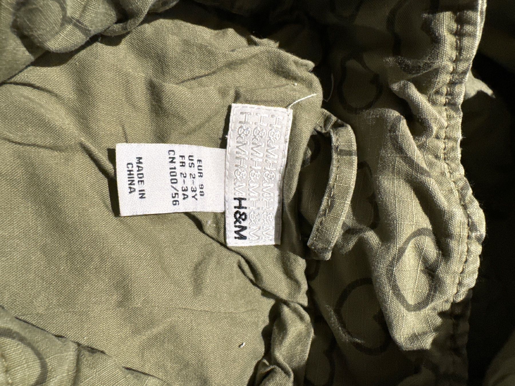 H&M Giacche & Cappotti: Mädchen Übergangsjacke Gr. 98, H&M – Usato da Dittingen venduto da Estrella46 1