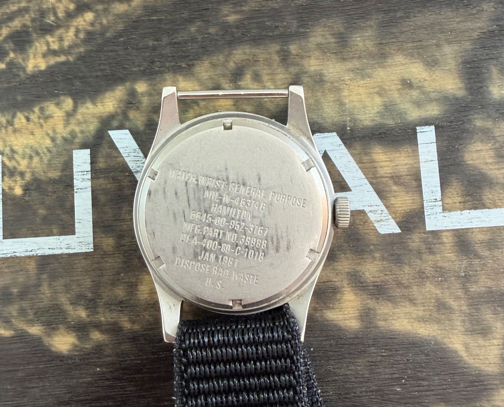Orologi: Montre Militaire Hamilton – Usato da La Chaux-de-Fonds venduto da JUVAL_Horlogerie 1