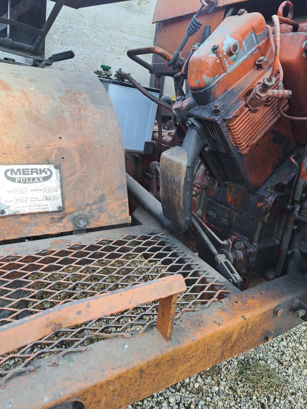 Traktoren: MERK PULLAX – Gebraucht aus Welschenrohr von vario32 4