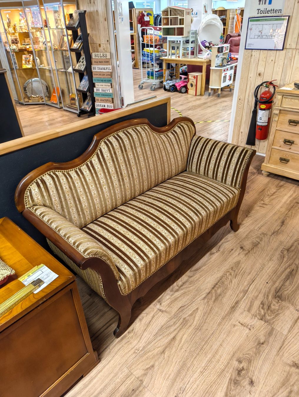 Sofas: Sofa Biedermeier – Gebraucht aus Basel von bk_brockibasel 3