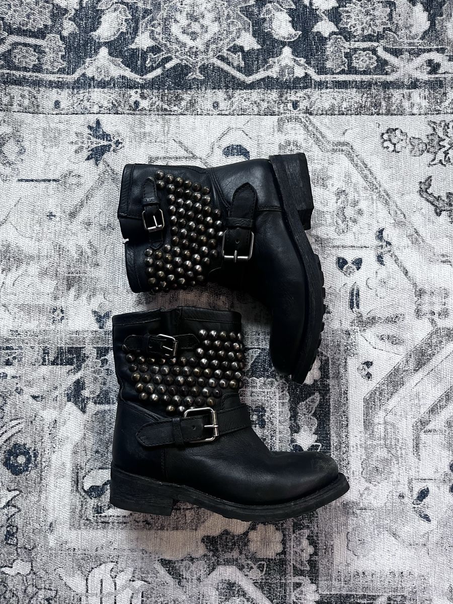 Ash Damenschuhe: Vintage ASH Lederstiefel – Gebraucht aus Gossau SG von viv_6cy2