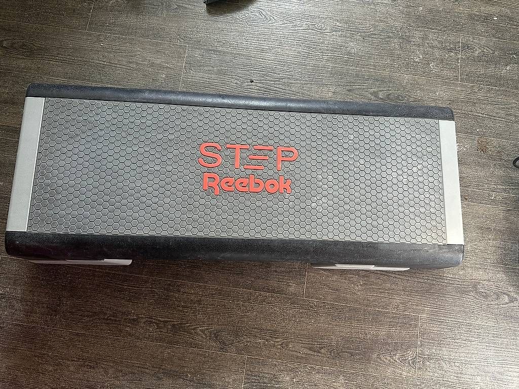 Reebok Hometrainer: 7 Stk. Reebok Stepper / Aerobic Step – Usato da Berlingen venduto da Langley