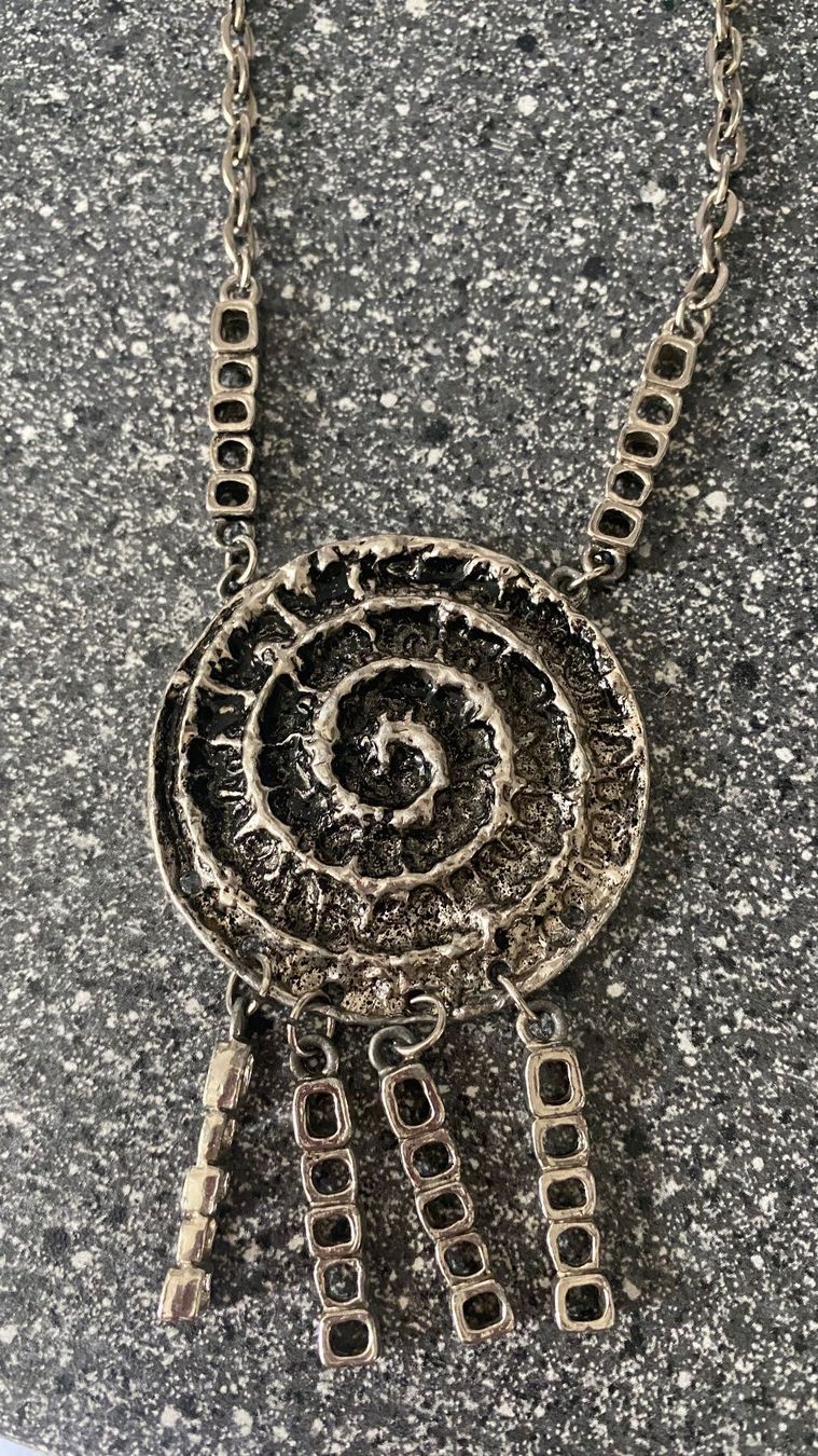 Ketten: Modeschmuck – Gebraucht aus luzern von bar_5gtr