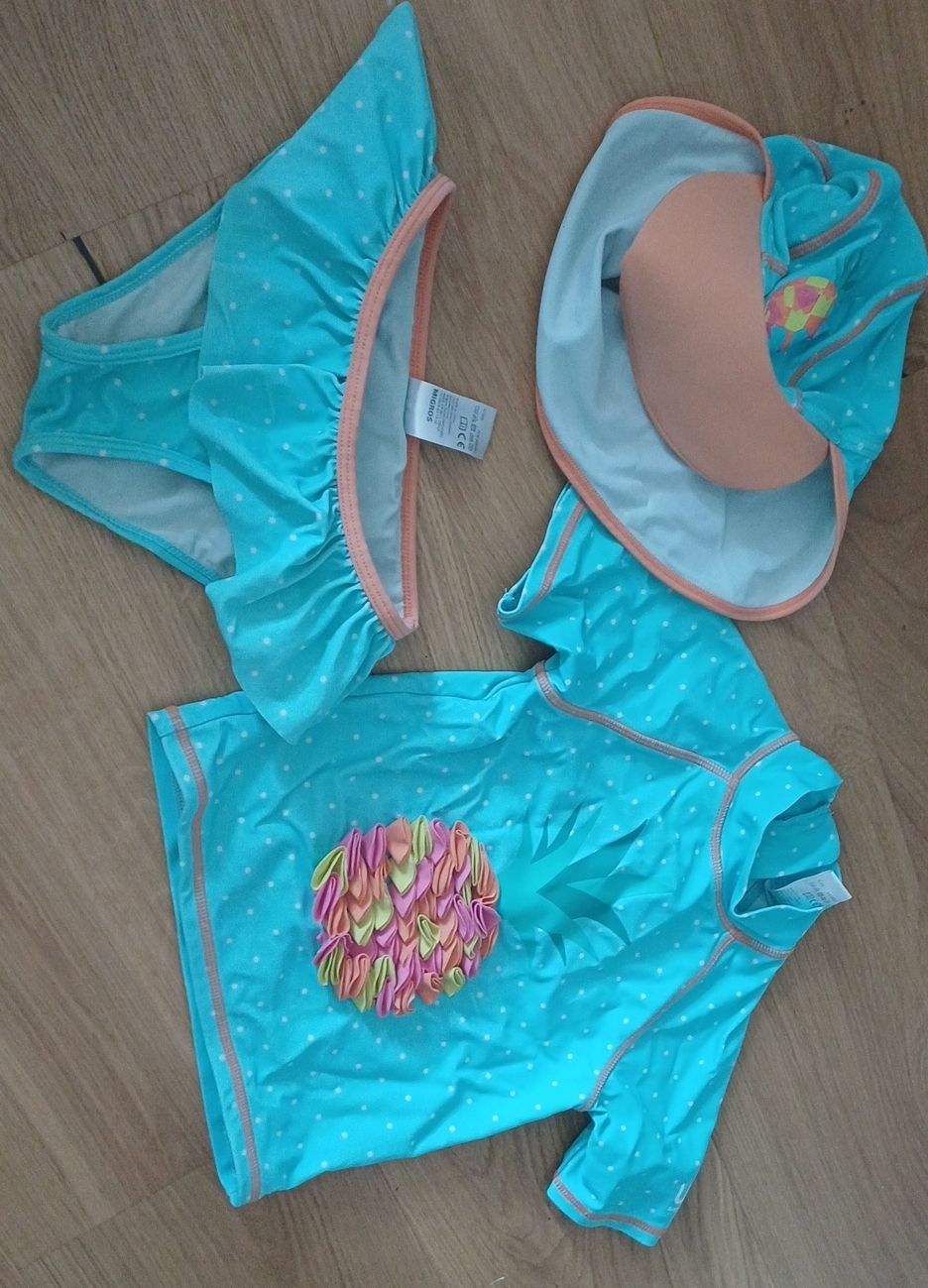 Migros Costumi da bagno & Bikini: Badebekleidung Set Grösse 104 Mädchen blau weiss – Usato da Riniken venduto da Lessy-
