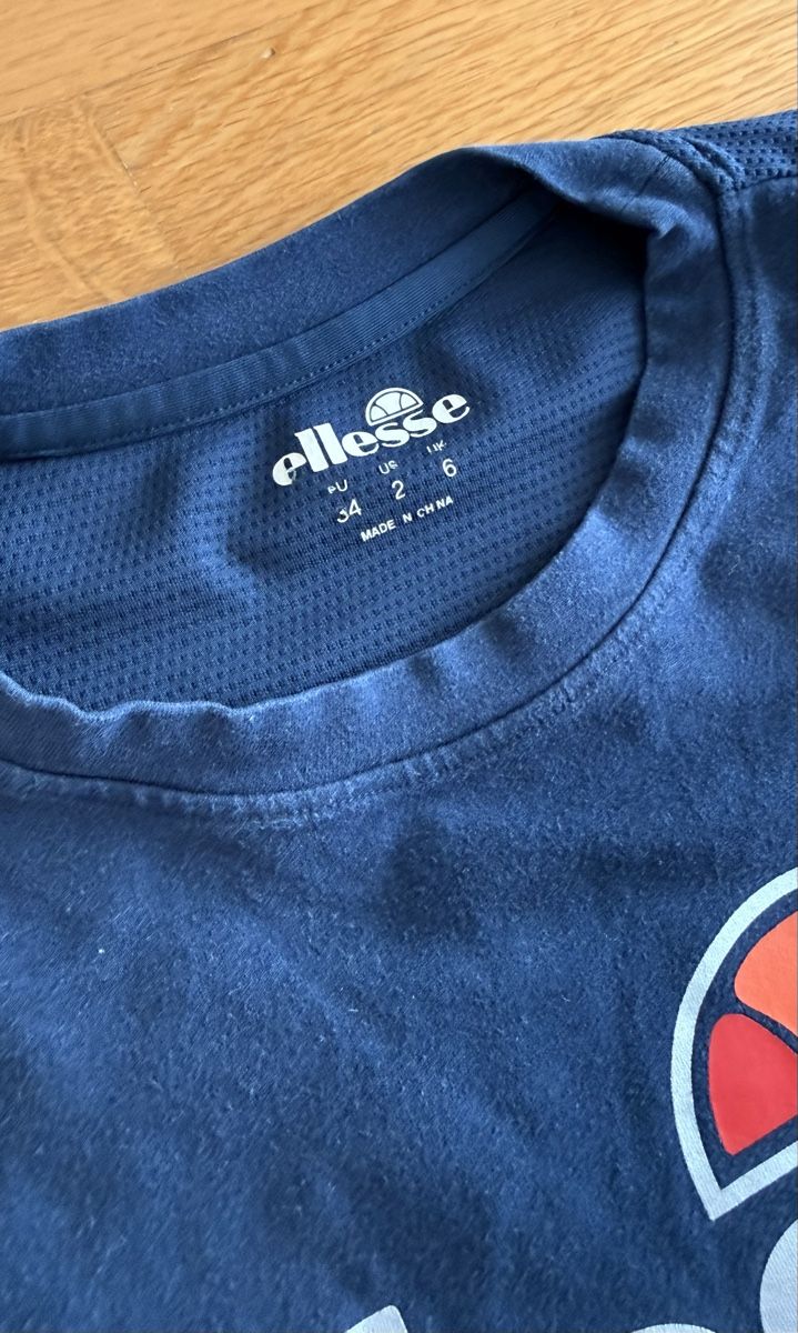 Ellesse Leggings: Ellesse Sport Set – Usato da Bassersdorf venduto da Bassi55 4