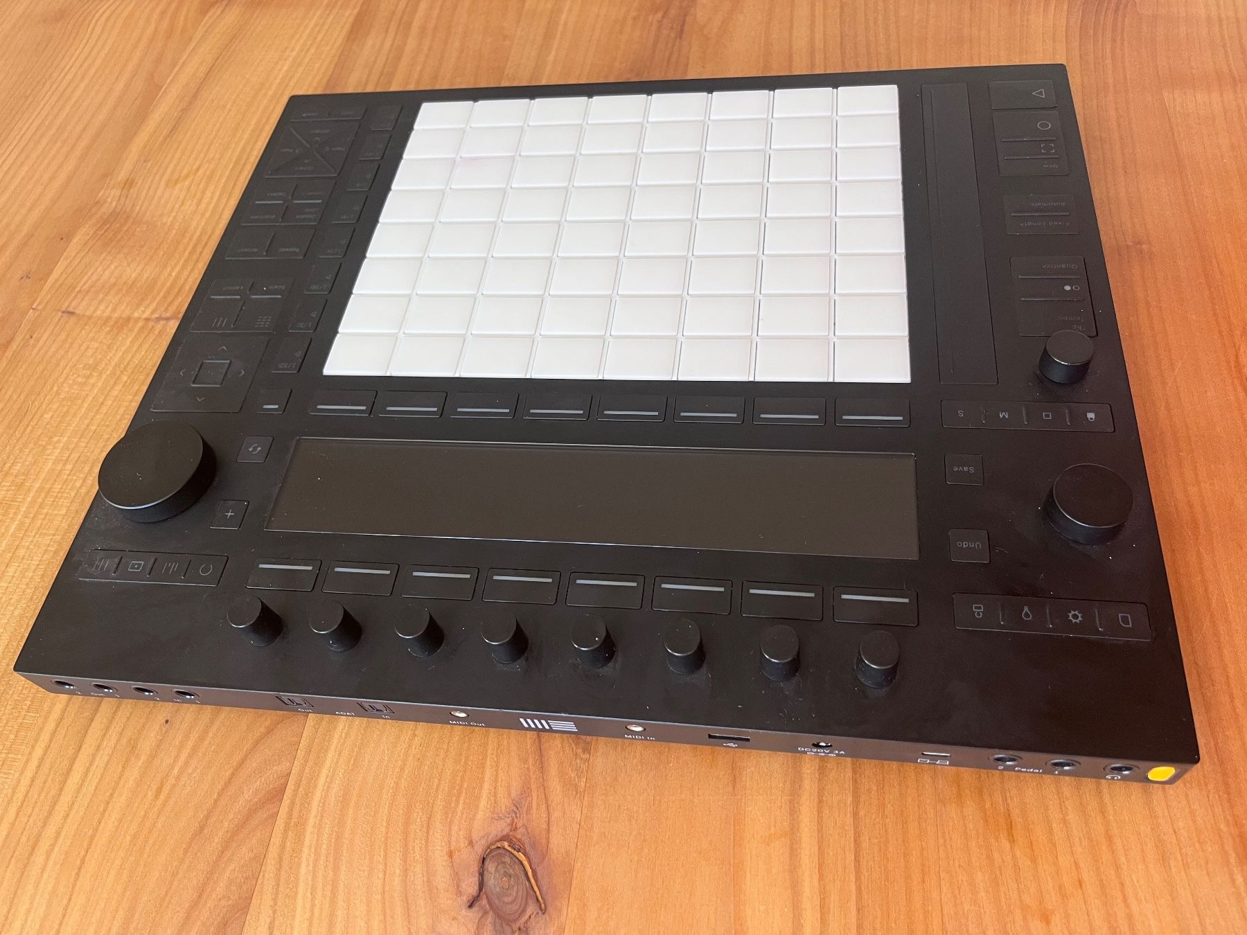 Ableton Strumenti musicali: Ableton Push 3 Controller – Usato da Zürich venduto da Creek101 2