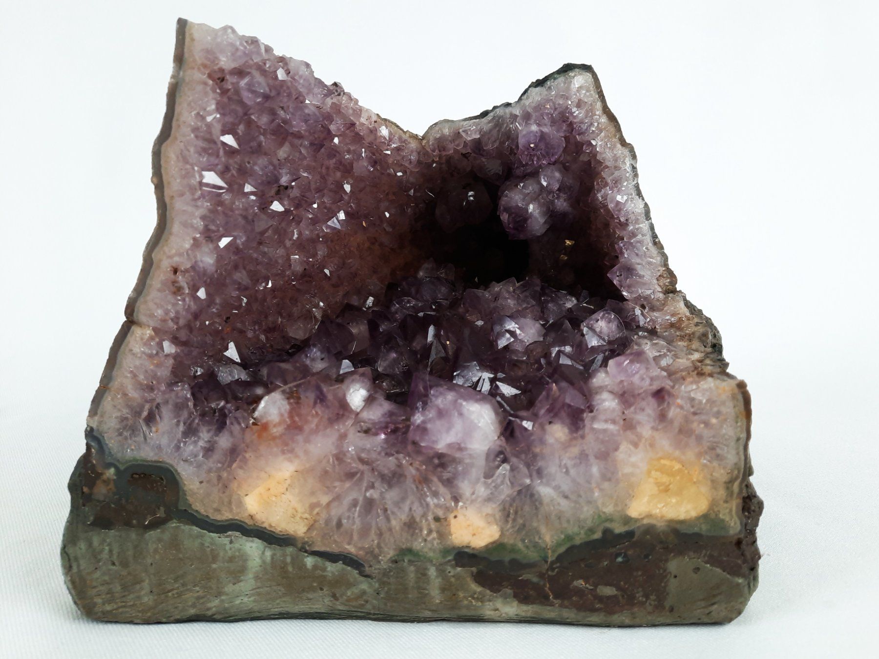 Minéraux & Lithothérapie: Amethyst Druse 8.06 Kg – D'occasion à Beinwil am See par Restwert_Beinwil 6