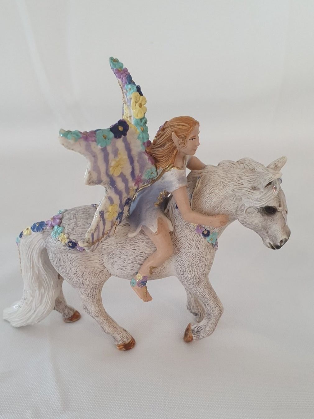 Schleich Statuette: Schleich Elfe Oleana - 70410 – Usato da Niederbuchsiten venduto da klengyel 1