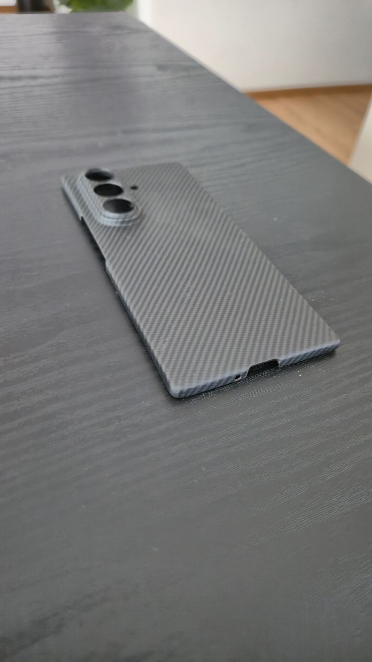 Samsung Telefoni cellulari / Smartphones: Samsung Galaxy Z Fold 7, 12/512gb . – Nuovo (secondo la descrizione) da Glis venduto da sin_rqh6 6
