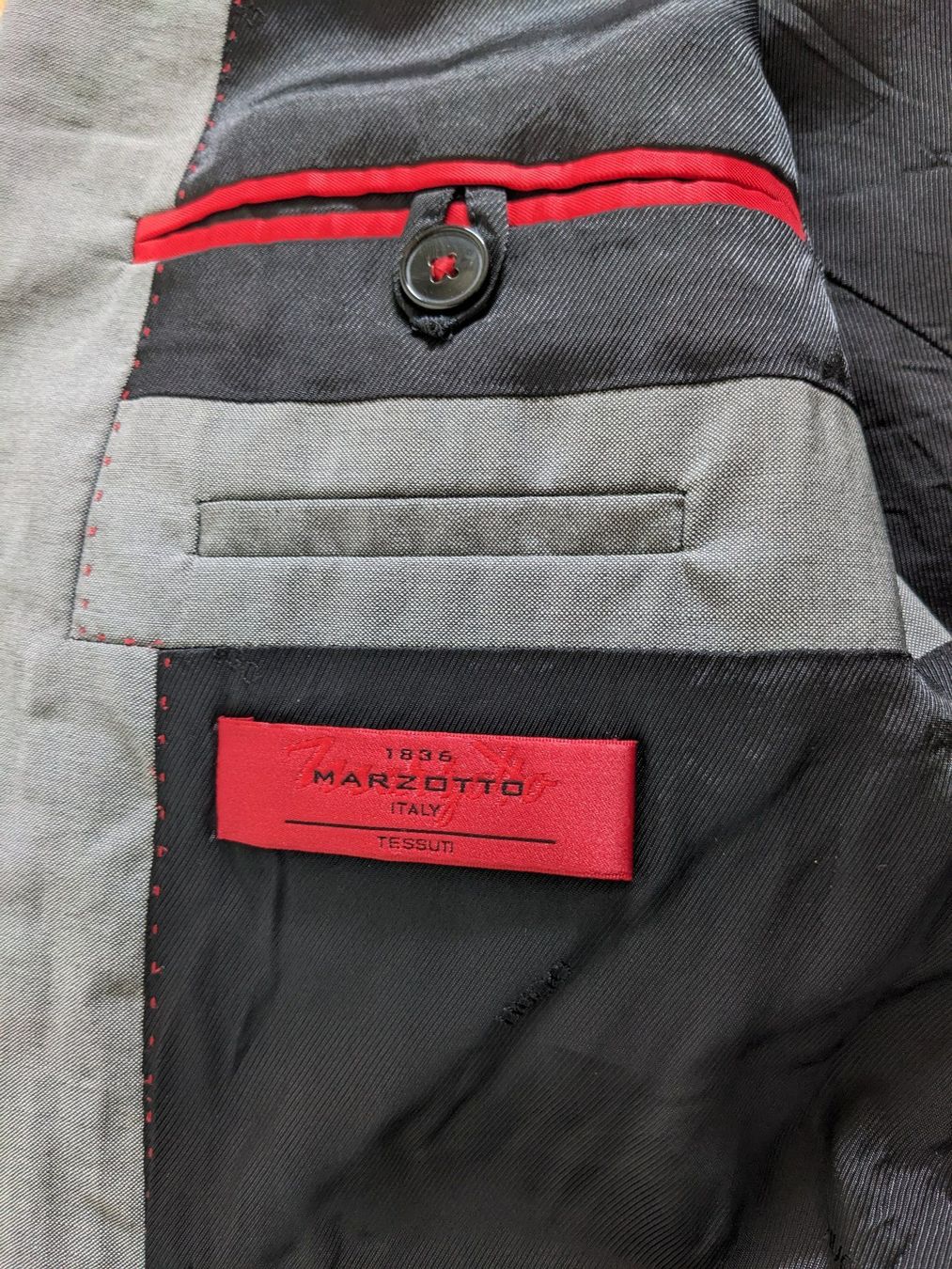 Hugo Boss Giacche: Hugo Boss Blazer / Sakko Gr. 52 – Usato da Lengnau AG venduto da Nathi88 3