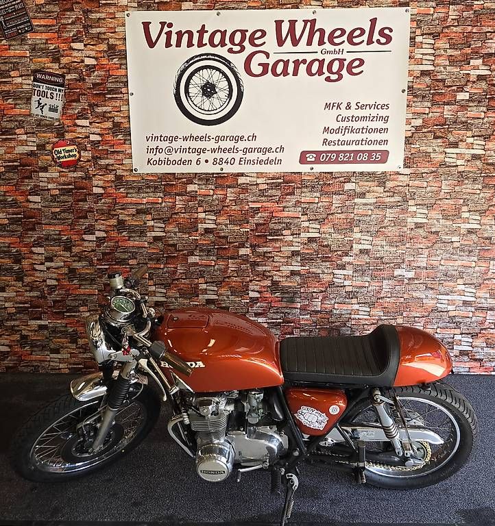 Strada: Honda CB550F Cafe Racer – Usato da Einsiedeln venduto da Vintage-Toeff 1