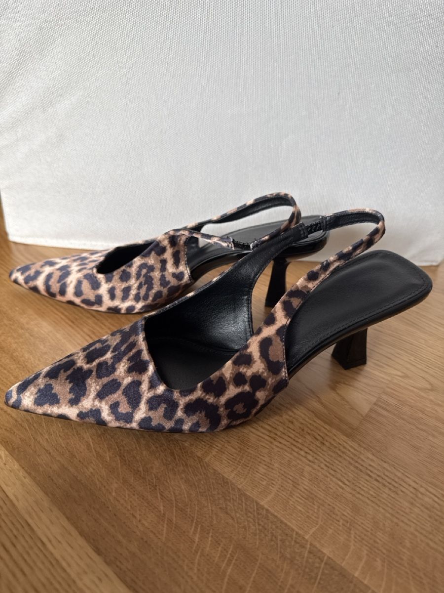 Damenschuhe: Pumps – Neu (gemäss Beschreibung) aus Kriens von g_b_mk7j