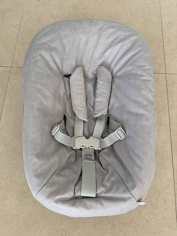 Stokke Chaises hautes: Stokke Tripp Trapp Babyschale – D'occasion à Lugano par Berruti