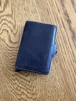Portefeuille Secrid en cuir bleu foncé bon état