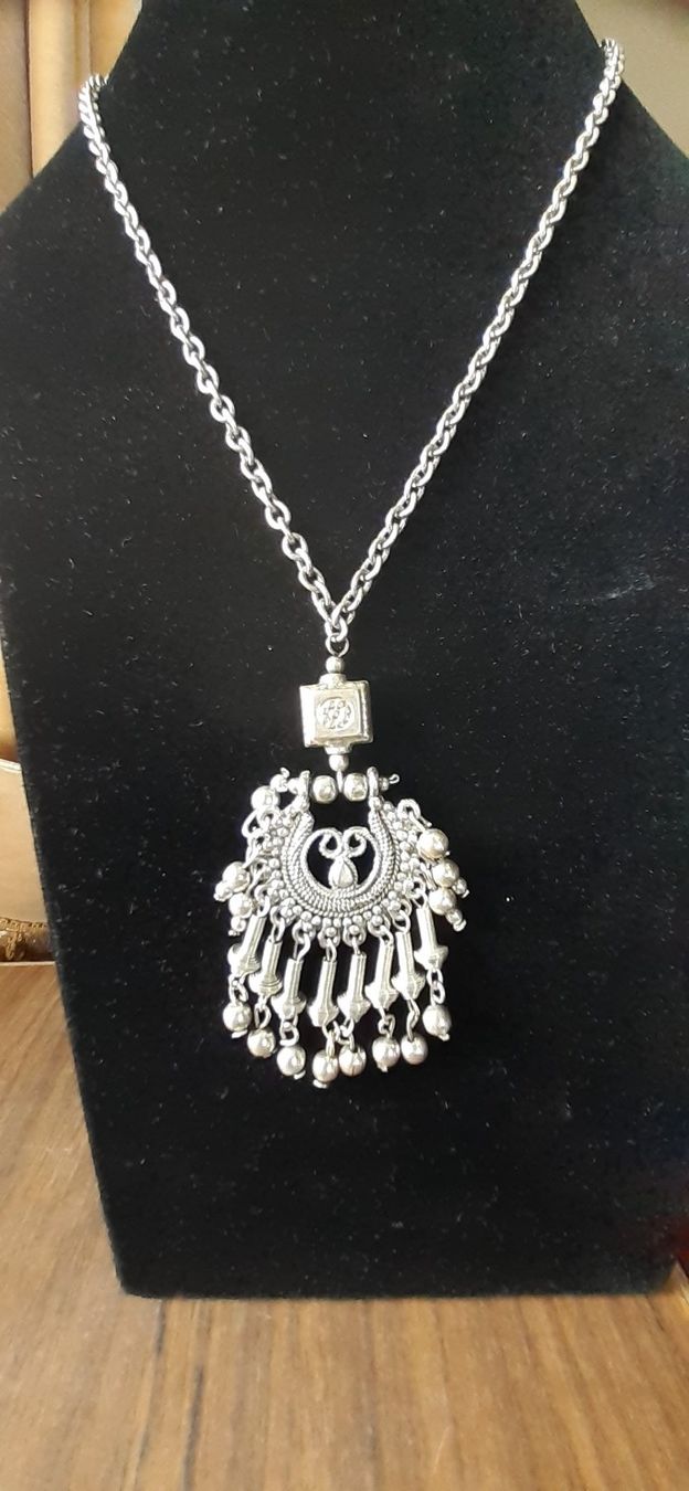 Catenine: Kette Modeschmuck Indien – Usato da Mörschwil venduto da wunderkiste44 2