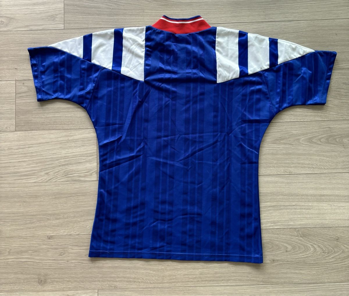 Adidas Leibchen & Hosen: 1992-94 Rangers Home Shirt – Gebraucht aus Castione von REER 1