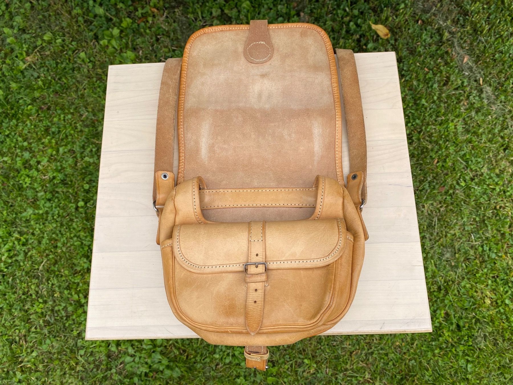 Il mondo degli animali: schöne Jagdtasche aus Leder – Usato da Feldbach venduto da Fea1 7