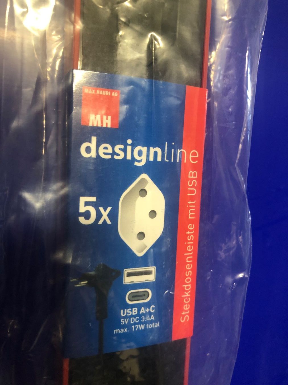 Spine: Steckdosenleiste mit USB – Nuovo e nell'imballaggio originale da Röschenz venduto da Prydwynn 1