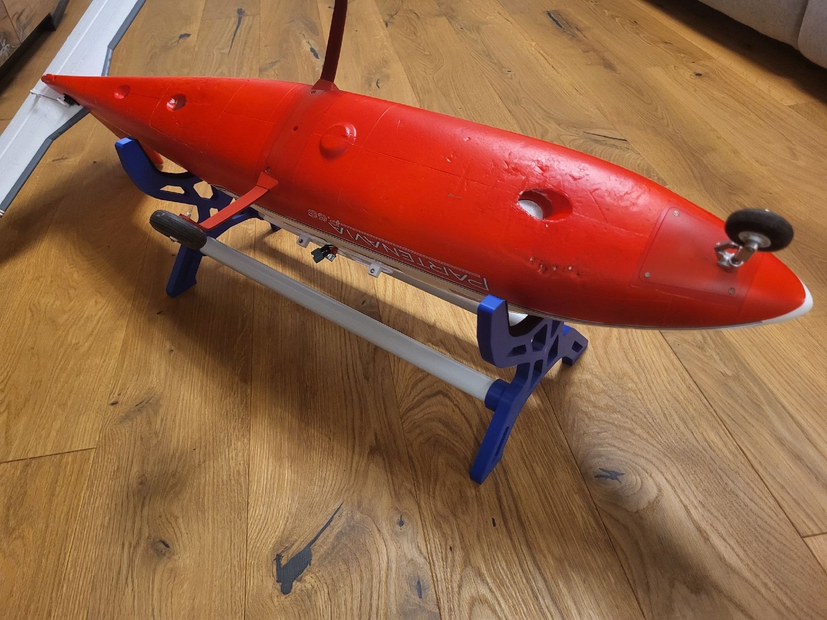 Modellismo RC: Ständer für Modellflugzeug – Nuovo (secondo la descrizione) da Reigoldswil venduto da FlyerR10 2