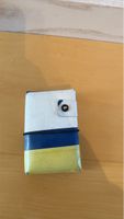 Portemonnaie Freitag weiss blau gelb akzeptabel