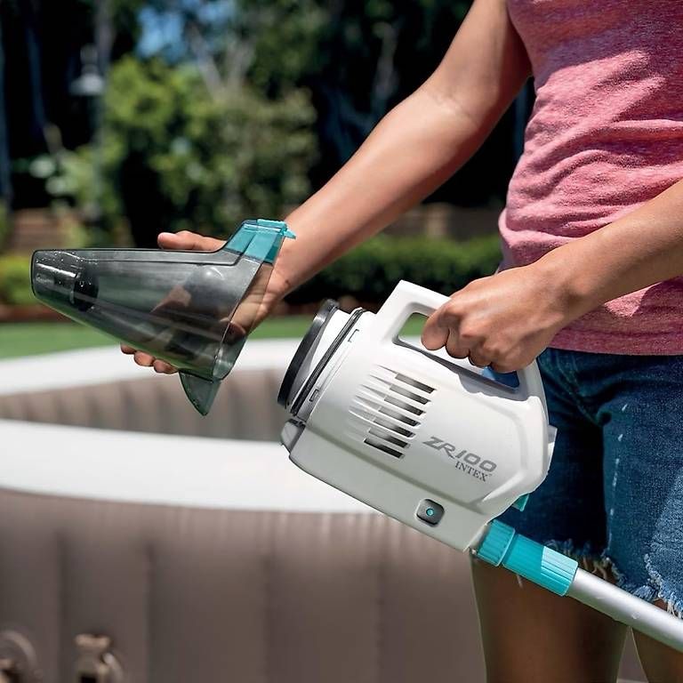 Intex Piscine: ZR100 akkubetriebener Poolsauger – Usato da Rudolfstetten venduto da nad_j7jq 4