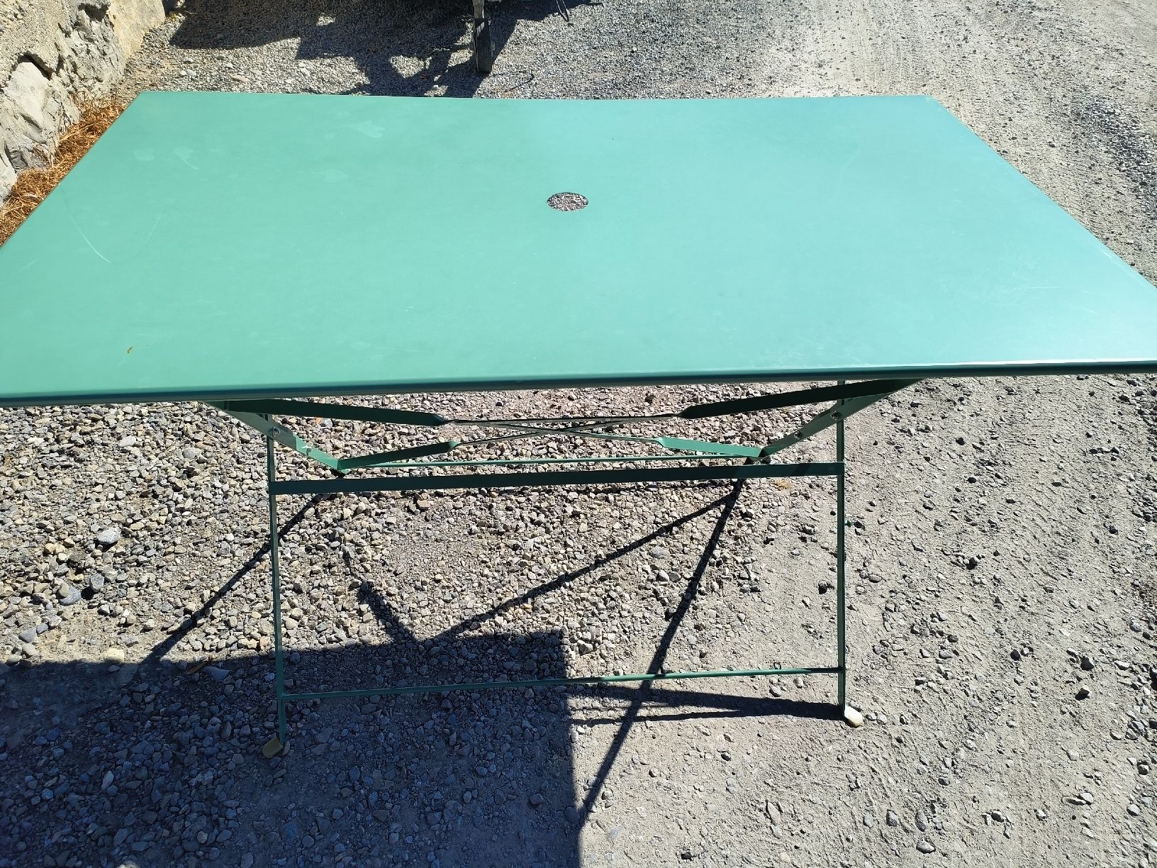 Tische: Metall Tisch klappbar  – Gebraucht aus Obfelden von Alf2005