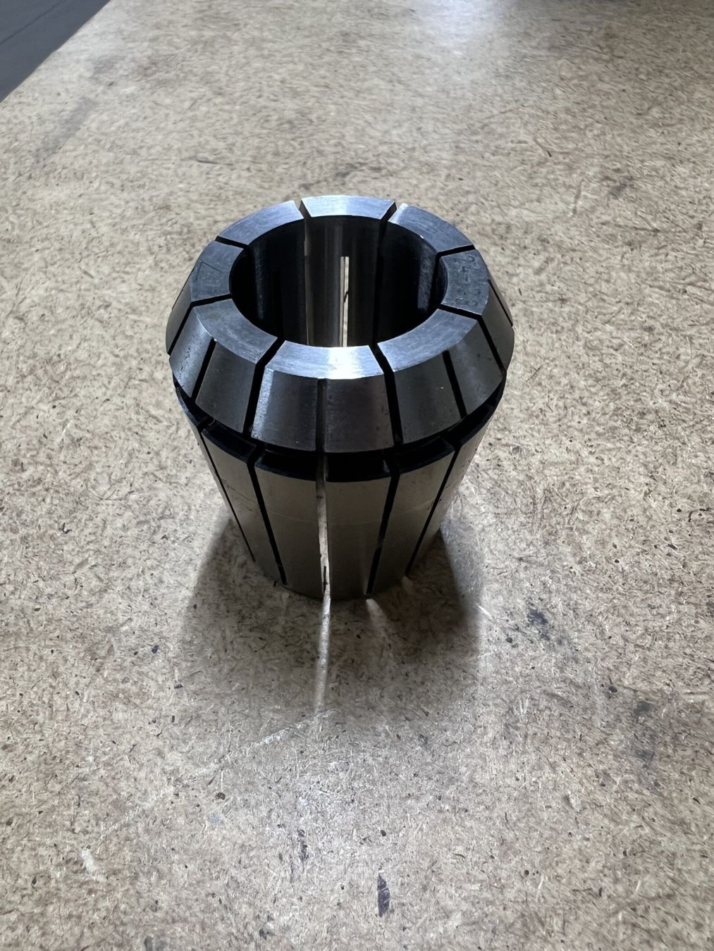 Altro per industria metallurgica: ER40 Spannzangen – Usato da Zuchwil venduto da dragosmd-maschinen 2