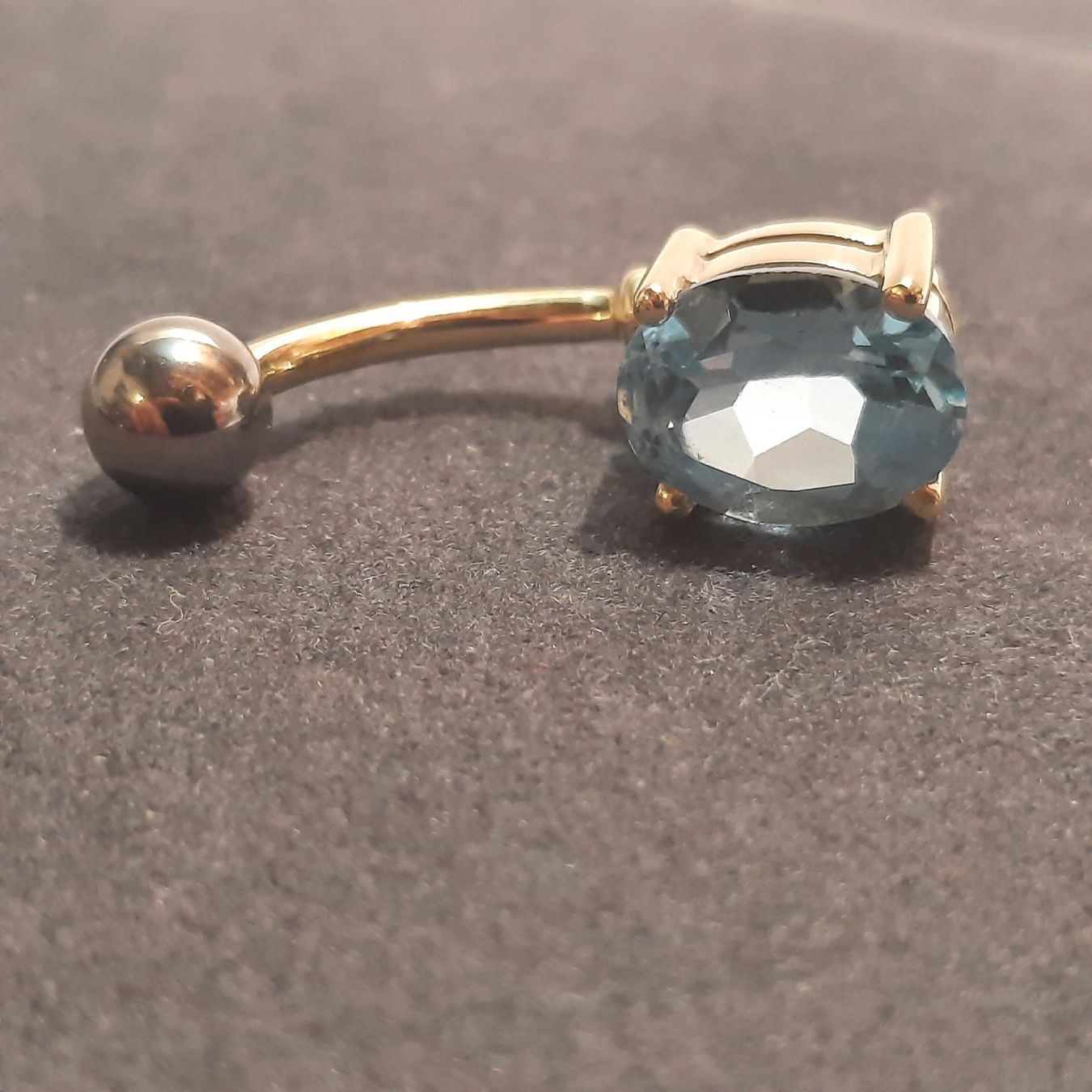 Gioielli per piercing: Gold-Bauchnabelpiercing mit Topas Edelstein – Nuovo (secondo la descrizione) da Unterägeri venduto da Altgoldschmuck