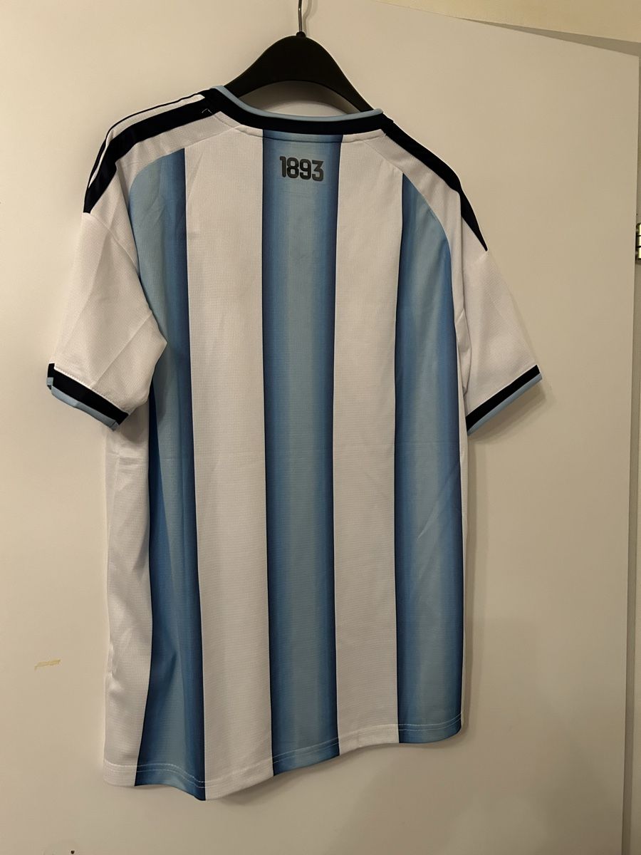 Adidas Leibchen & Hosen: WM26 Argentinien Jersey – Neu und originalverpackt aus Effretikon von PrimeTimeB 1