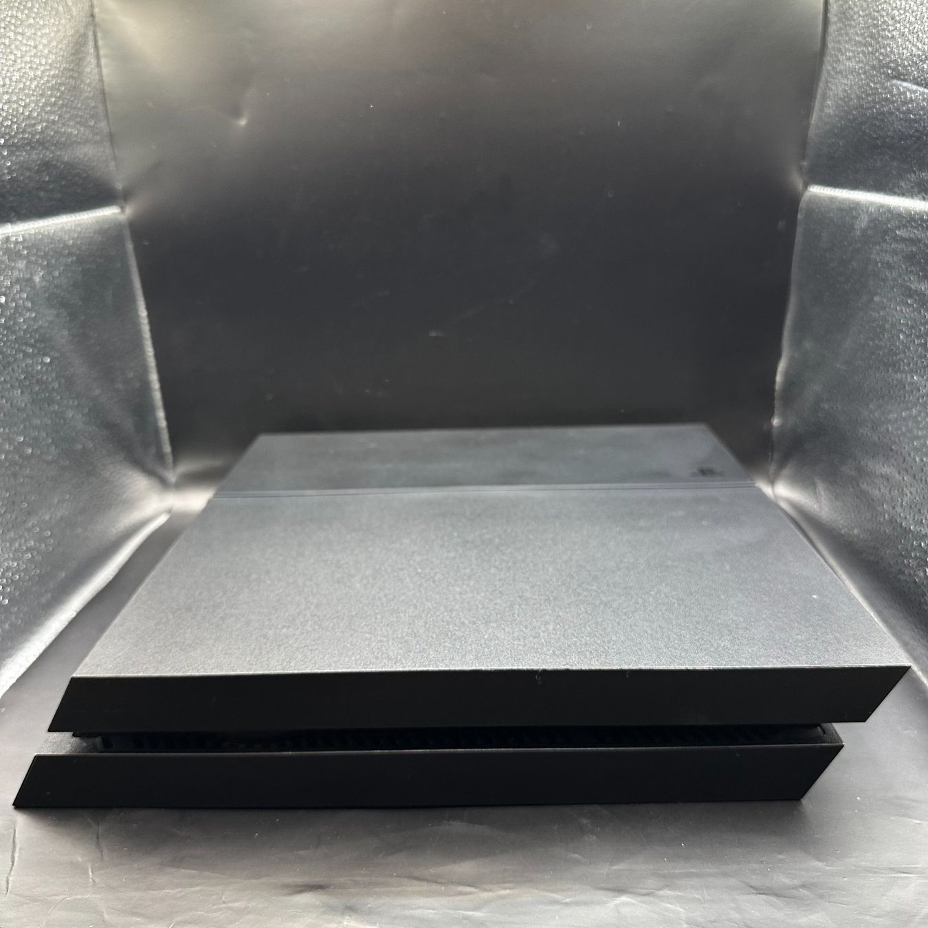 Sony Console: Playstation 4 Cuh-1216B Software: 12.02 – Usato da Düdingen venduto da Nerdworld 5