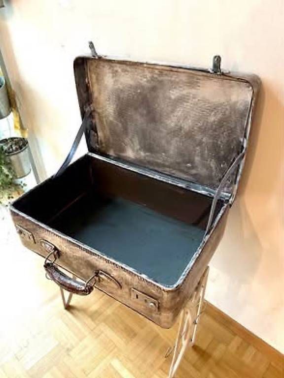 Tables: Koffertisch – D'occasion à Frauenfeld par Irene.Schuppli 3