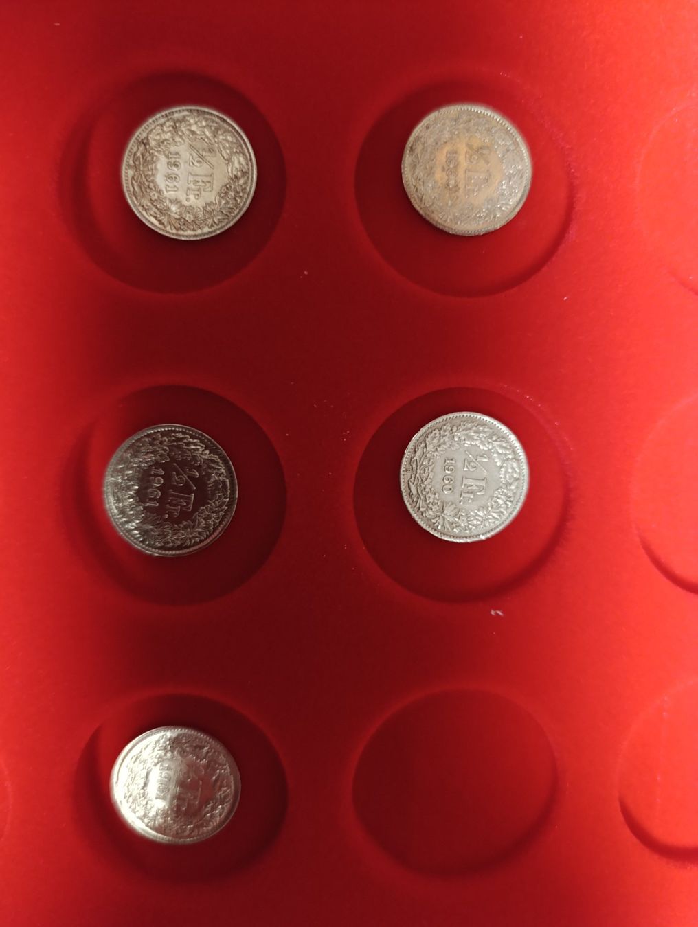Tutti le monete: Pièces suisses de 50 centimes – Usato da donneloye venduto da Didierb3
