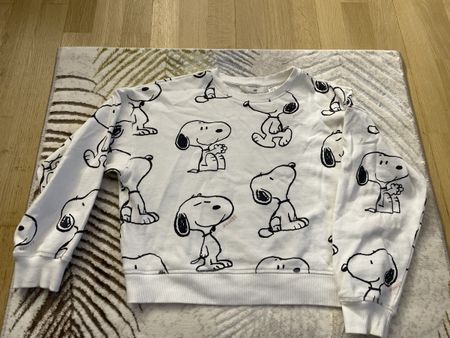 HM Snoopy Pullover, 10-12 J