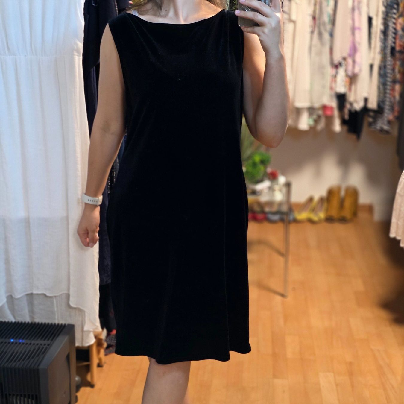 Vestiti: Schwarzes Samt Kleid Elegant 48 – Usato da Wald ZH venduto da CapLux