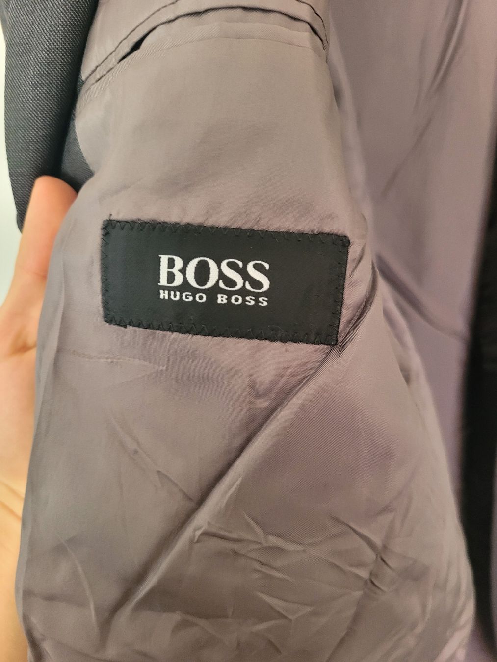 Hugo Boss Vestes: HUGO BOSS BLAZER, Gr. 54 – D'occasion à Zürich par mer_6tqg 7