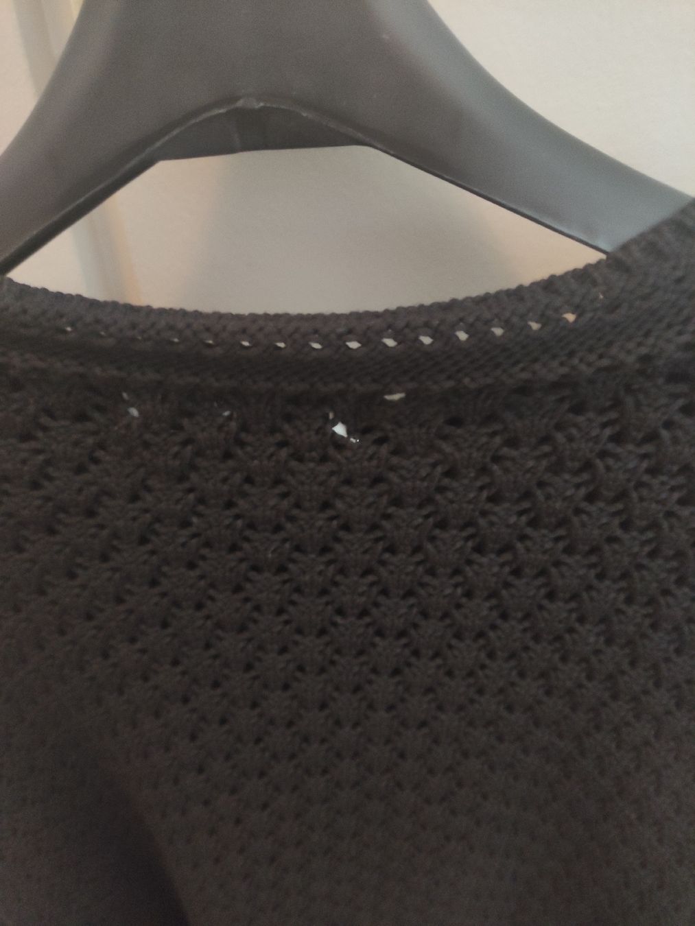 Mango Maglioni & Felpe: MNG Mango Pullover schwarz Lochmuster, Gr. S – Nuovo (secondo la descrizione) da Schliern b. Köniz venduto da Pecannut 4