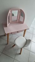 Kinder Schminktisch von Maisons du Monde inkl. Stuhl