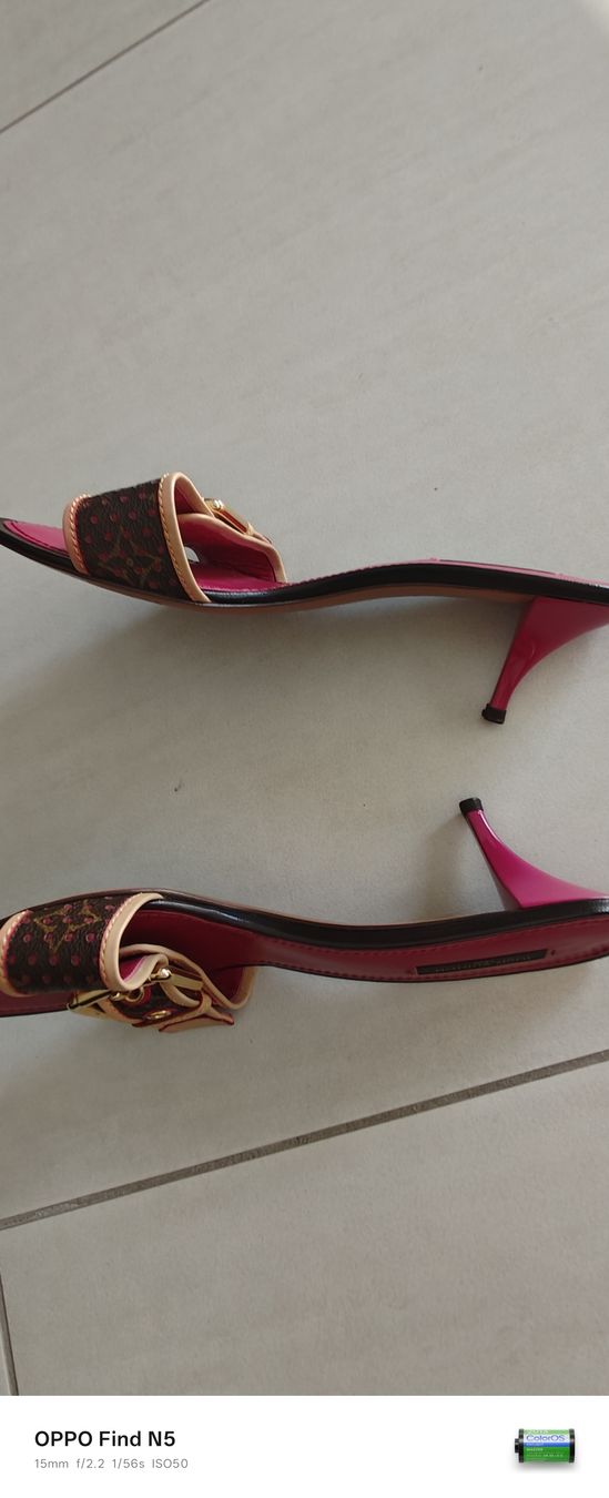 Scarpe da donna: original Louis Vuitton sandale gr.39 – Usato da stallikon venduto da Dalacoke 2