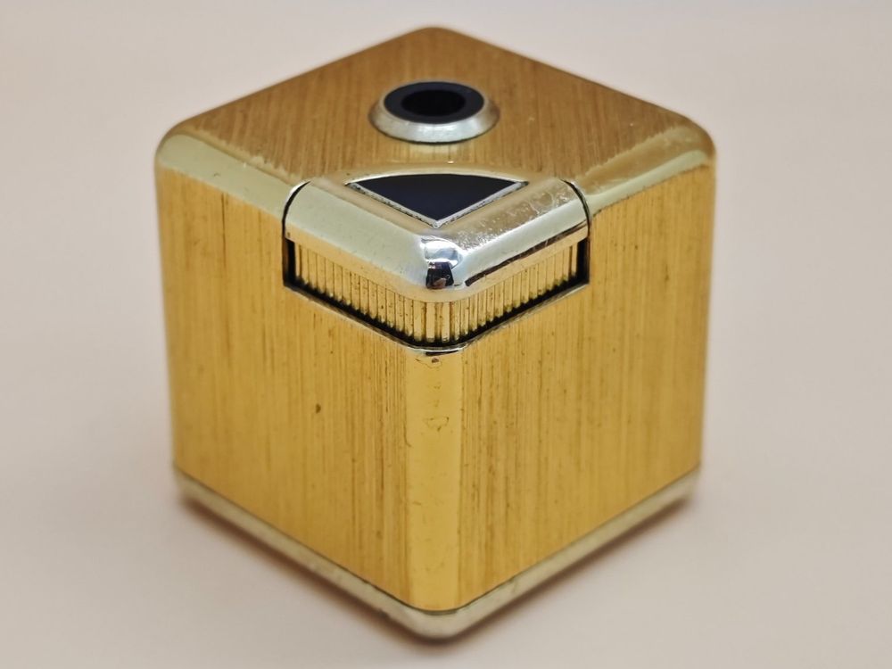 Briquet vintage design Kaufen auf Ricardo