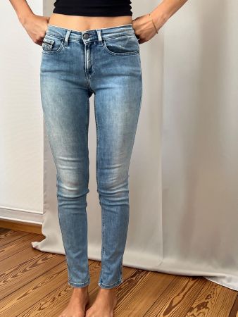 Calvin Klein Jeans Gr.W 27, L 32