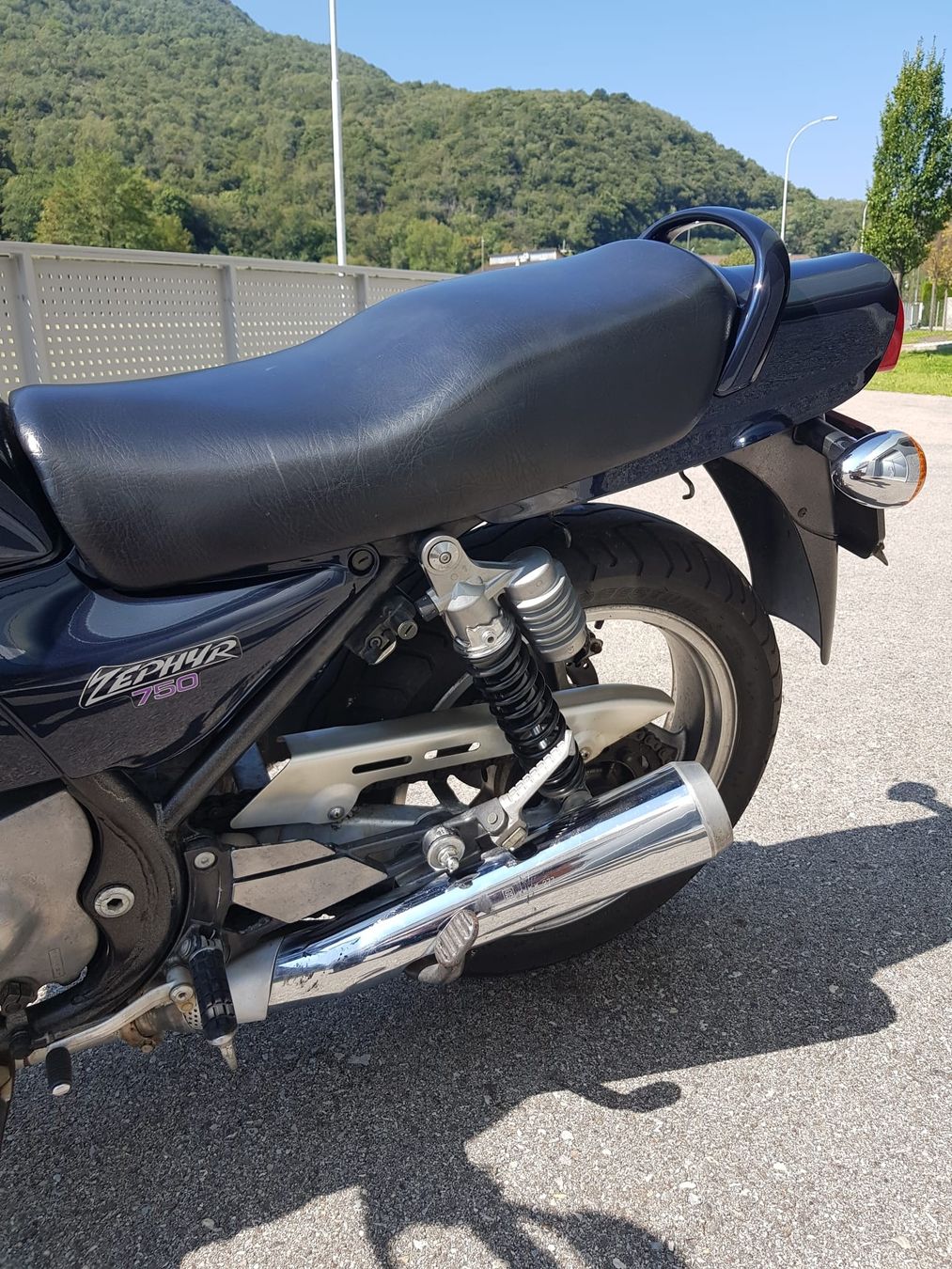 Kawasaki Strada: moto Kawasaki Zephyr750 – Usato da Lugano venduto da Bernardino04 6