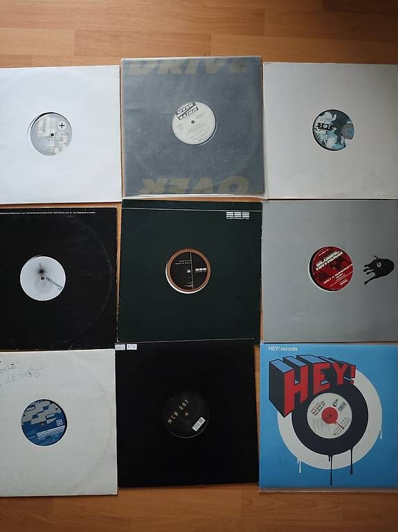 Vinyles: 18 x Old School Classic Techno – D'occasion à Sitterdorf par RabattRambo 2