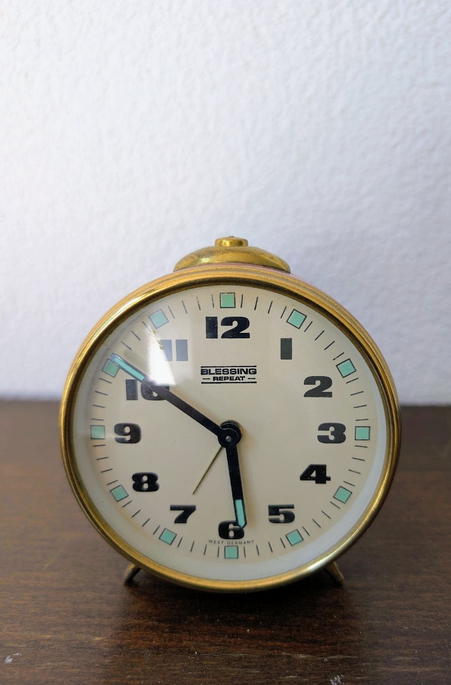 Wecker: Vintage-Wecker der Marke Blessing  „Repeat" – Gebraucht aus St. Gallen von spontara